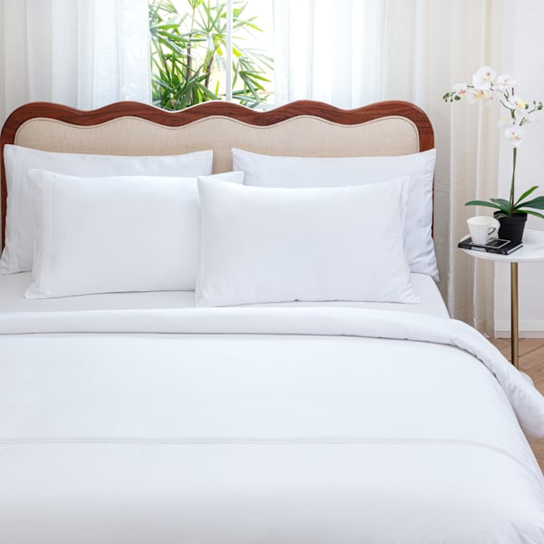 Montgomery Egyptian Cotton Pillowcase In White 800 Thread Count