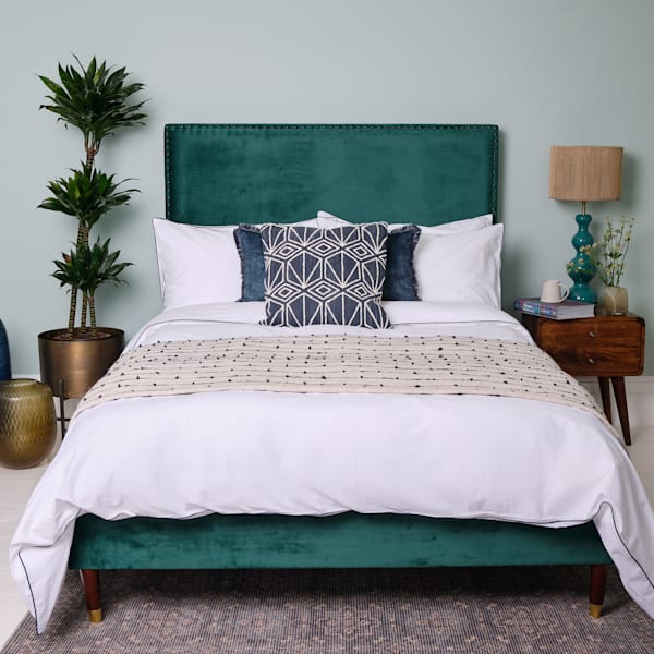 Granny Goose Cotton Duvet Cover In Navy Piped
