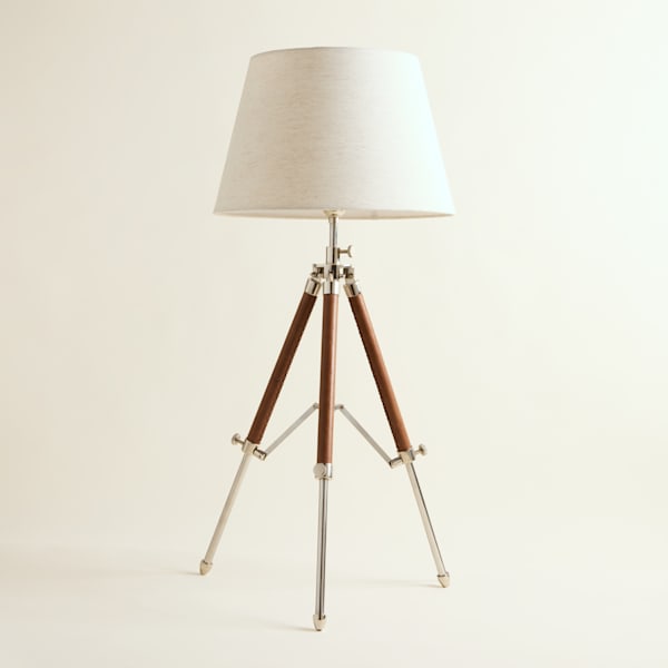 Tripod Table Lamp